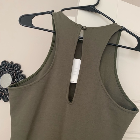 Fitted olive green dress - Picture 2 of 2